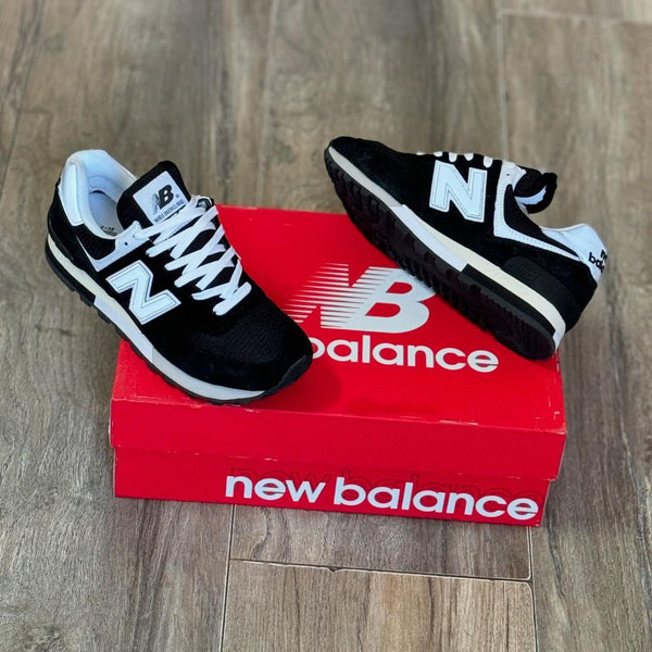 NEW BALANCE 574